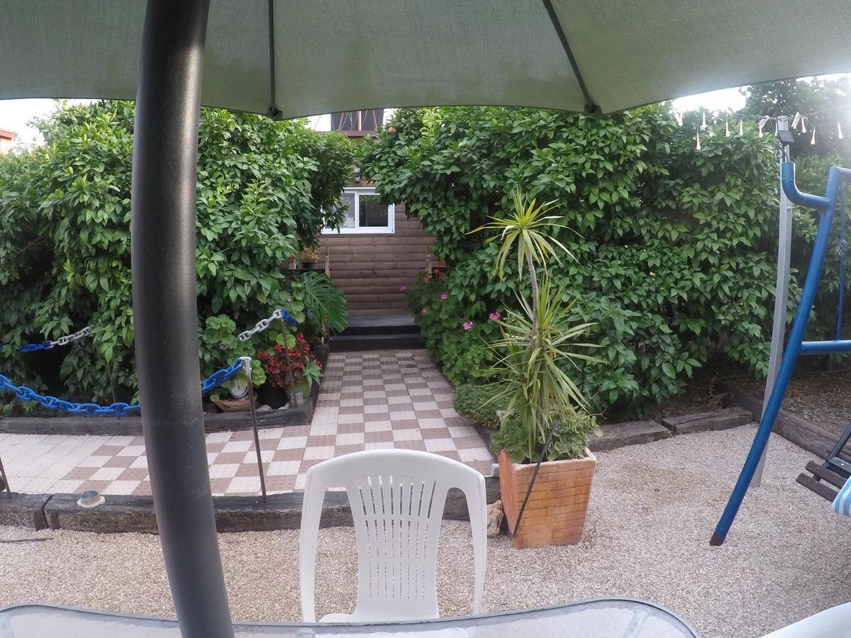 Chalet Asbn Magic Garden